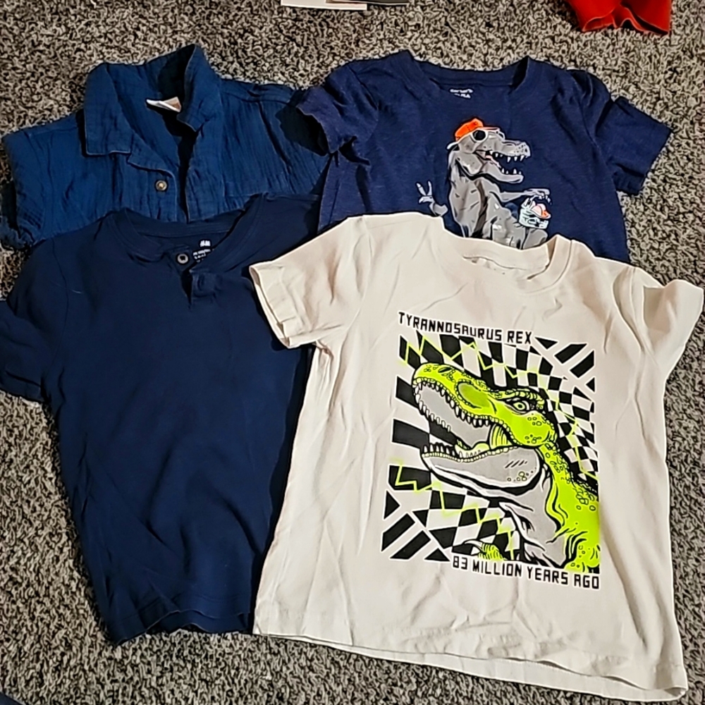 Boys lot of summer clothes size 5T excellent condition
